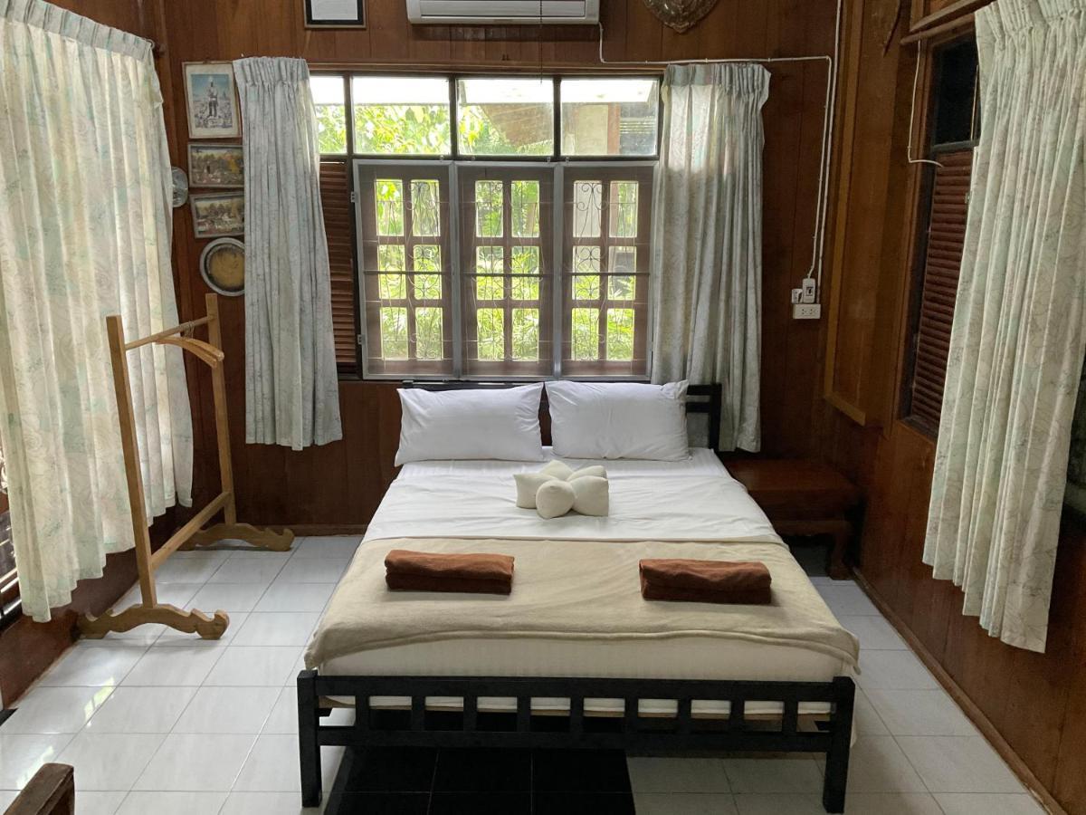 Kwanlah Homestay Mae Chaem Exteriér fotografie